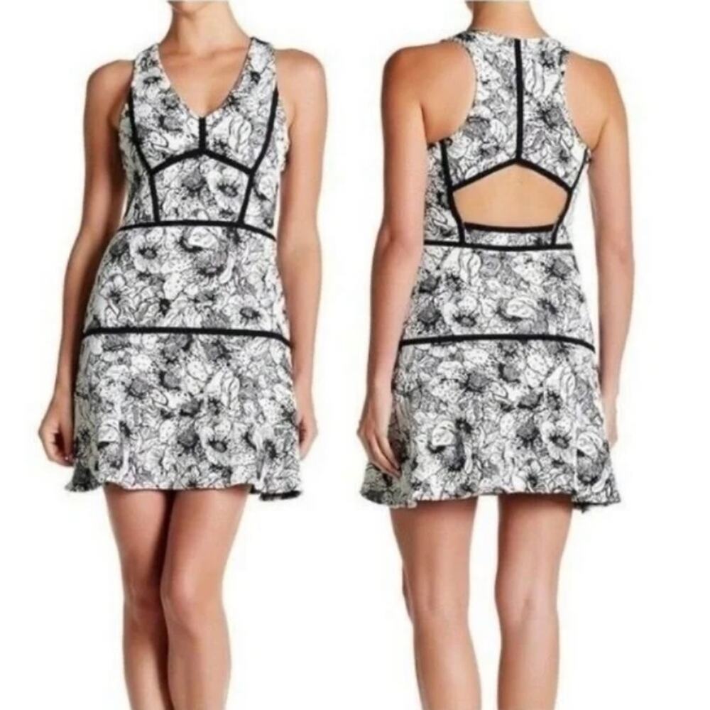 Parker Yonkers Combo Floral Fit & Flare Black/White Sleeveless Mini Dress
